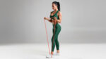 Latexový cvičebný pás - Power Band PL-1, žltý 4-7 kg REBEL ACTIVE – Obrázok 7