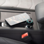 FM vysielač do auta s funkciou Bluetooth a dvoma USB portami – Obrázok 4