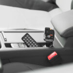 Vysielač do auta s funkciou Bluetooth (2x USB porty) – Obrázok 7